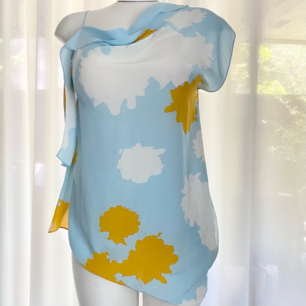 Sexy Classy Summer Top Size S